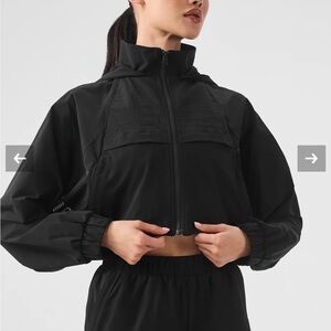 Alo yoga Cropped Playmaker Jacket size XS
